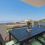 דירה Three-bedroom In *